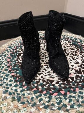 Crown Vintage Black Studded Pointed Toe Booties